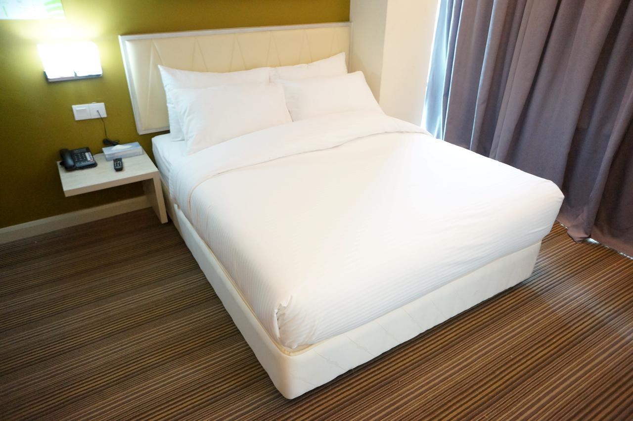Kosma Business Hotel Kuantan Exterior foto