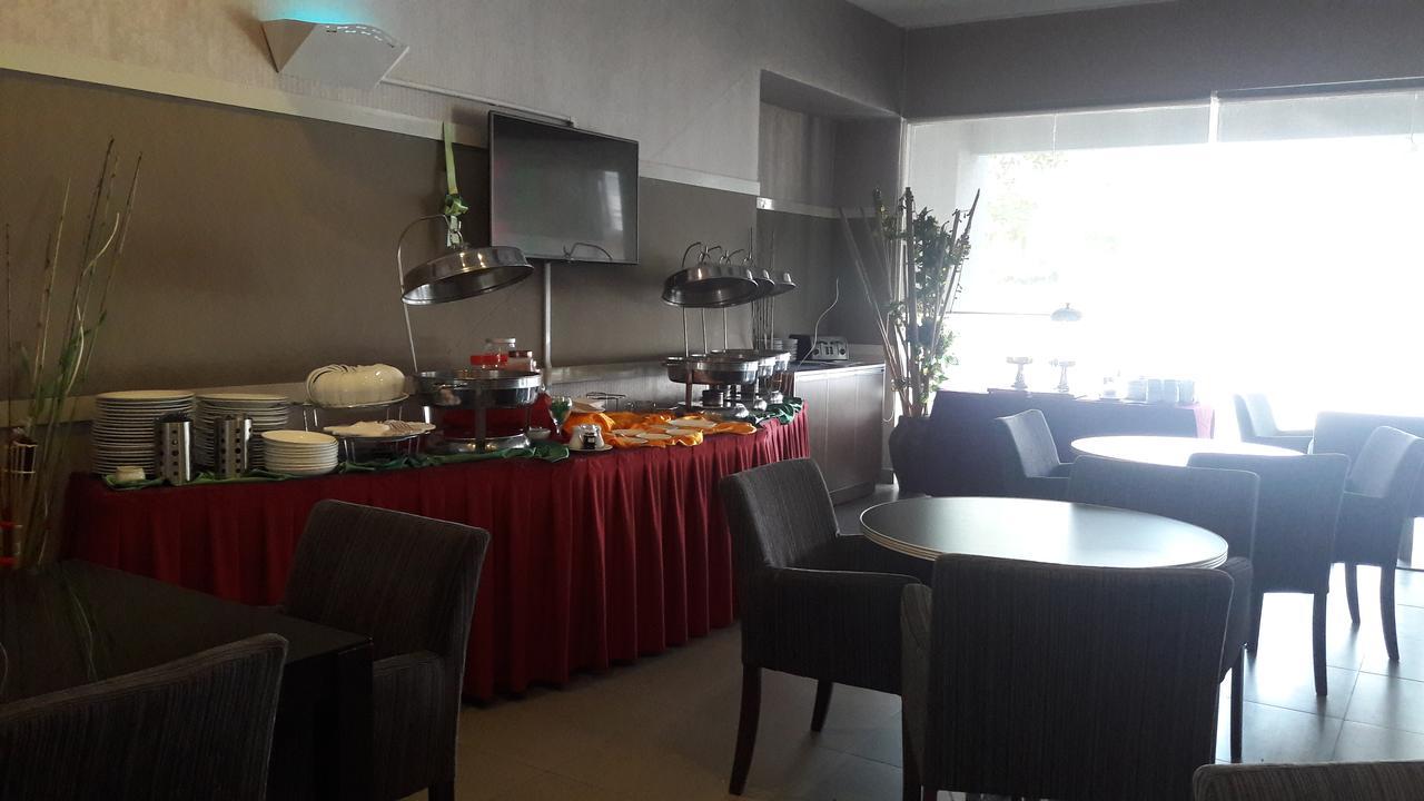 Kosma Business Hotel Kuantan Exterior foto