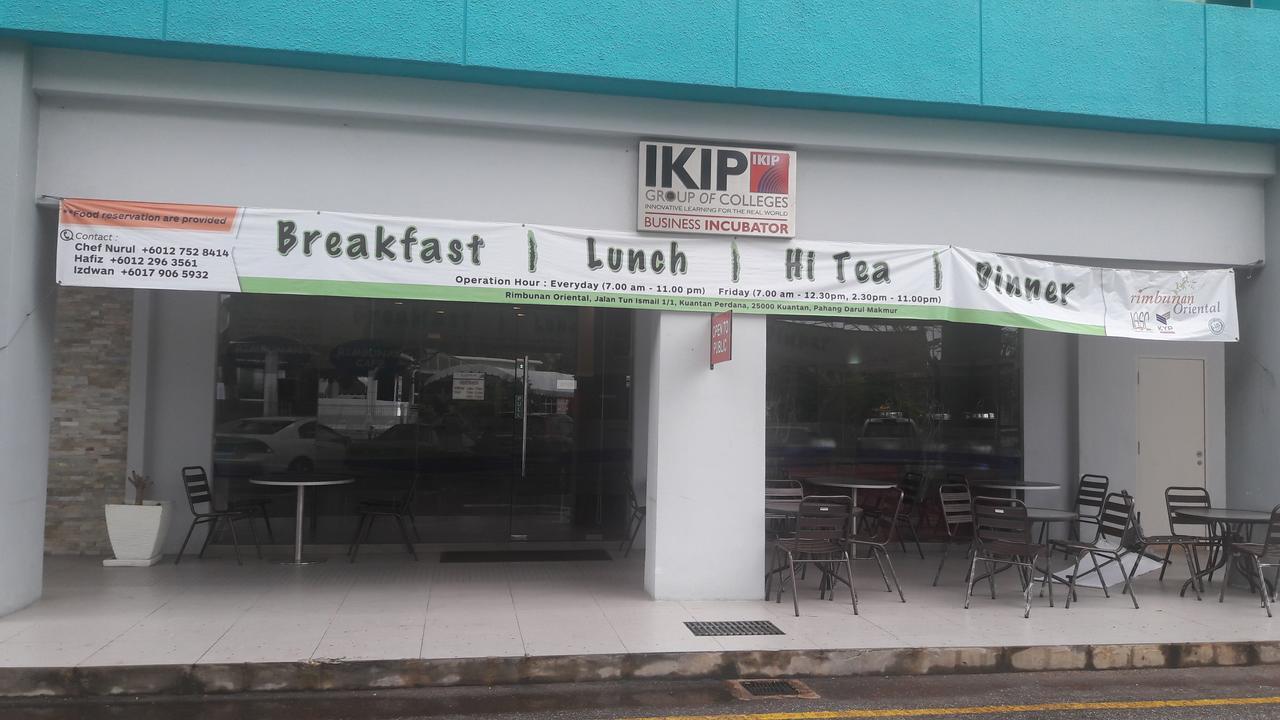 Kosma Business Hotel Kuantan Exterior foto
